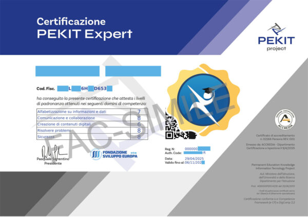 Certificato PEKIT Expert CIAD in facsimile, con domini di competenza digitale, livelli conseguiti e codice QR.
